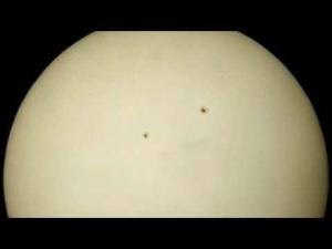 Cover: Sonnenflecken (Sunspots), 30.09.2012
