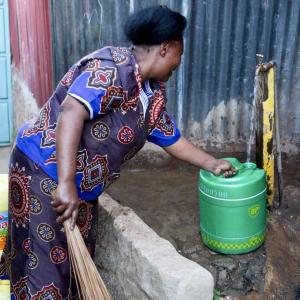 Cover: Kampf um das Trinkwasser in Afrika