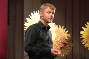 Cover: Effectuation - Elemente der unternehmerischen Methode: Michael Faschingbauer at TEDxSalzburg - YouTube