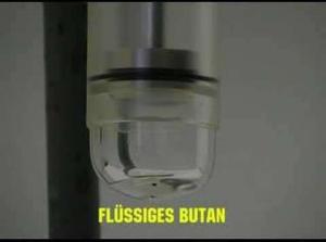 Cover: V 122 butane gas under pressure - Butangas unter Druck