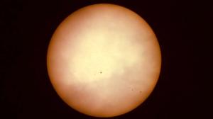 Cover: Sonnenflecken - Sun Spots (17.04.2013)